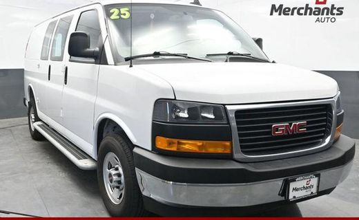 2025 GMC Savana 2500