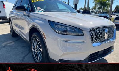 2022 Lincoln Corsair Standard