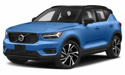 2022 Volvo XC40 R Design
