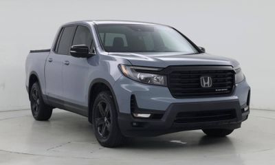 2023 Honda Ridgeline Black