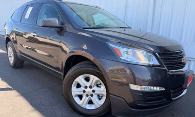 2017 Chevrolet Traverse LS