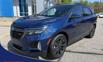 2023 Chevrolet Equinox RS