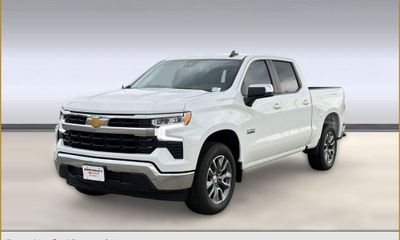 2026 Chevrolet Silverado LT