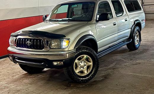 2002 Toyota Tacoma Deluxe