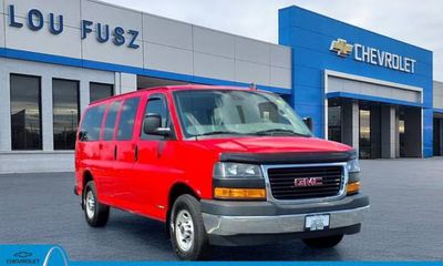 2021 GMC Savana LS
