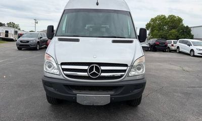 2013 Mercedes-Benz Sprinter Standard High