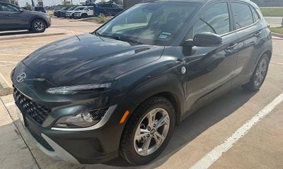 2023 Hyundai Kona SEL Convenience PKG
