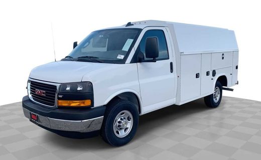2025 GMC Savana 3500 139 Cutaway