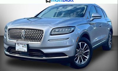 2023 Lincoln Nautilus Standard