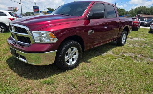 2021 Ram 1500 SLT