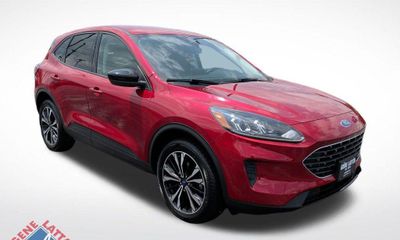 2022 Ford Escape SE