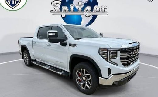 2026 GMC Sierra SLT