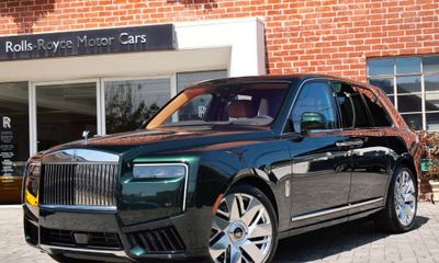 2027 Rolls-Royce Cullinan RR