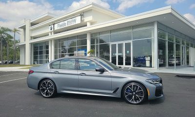2023 BMW 540I