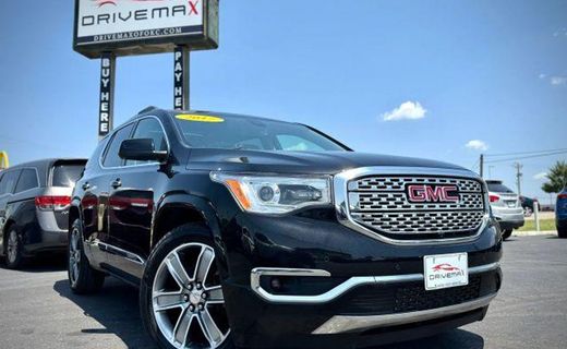 2017 GMC Acadia Denali