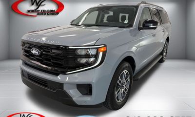 2026 Ford Expedition MAX Active