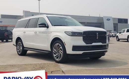 2027 Lincoln Navigator Premiere