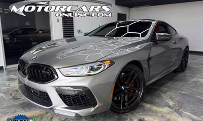 2022 BMW M8 Competition