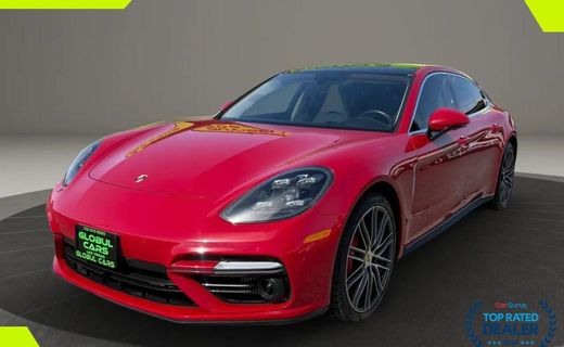 2018 Porsche Panamera Executive