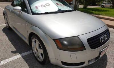 2002 Audi TT CPE 5 SPD