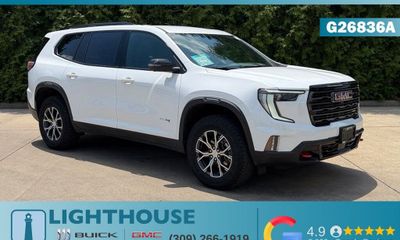 2024 GMC Acadia AT4