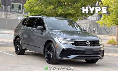 2023 Volkswagen Tiguan SE Black
