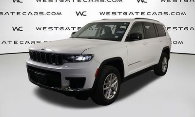 2022 Jeep Grand Cherokee L Laredo