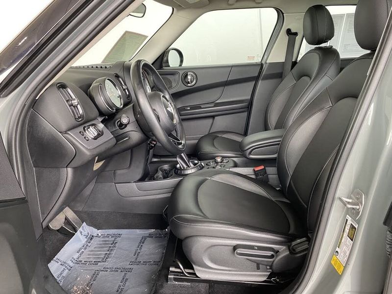 2017 Mini Countryman — a typically priced live listing