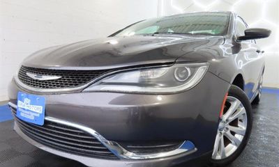 2017 Chrysler 200 Limited