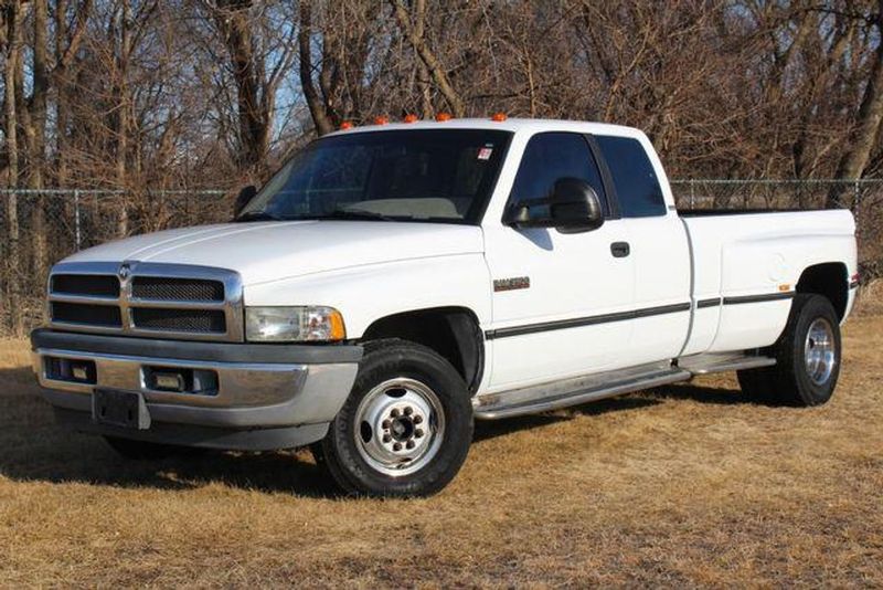 1996 Dodge RAM — a typically priced live listing