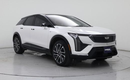 2025 Cadillac Optiq Sport 2