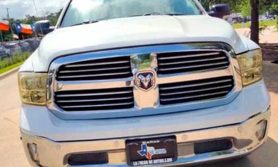2017 Ram 1500 SLT