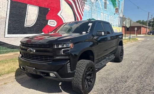 2021 Chevrolet Silverado RST