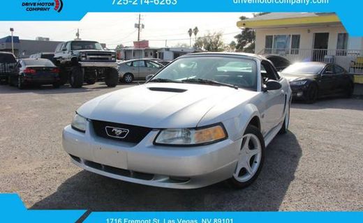 2000 Ford Mustang GT