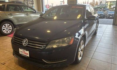 2014 Volkswagen Passat S