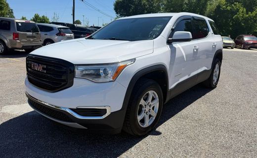 2018 GMC Acadia SLE 1