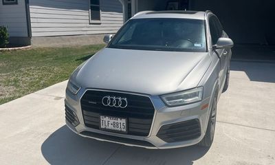 2016 Audi Q3 Quattro Prestige