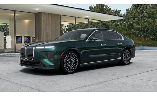 2027 BMW 740i I