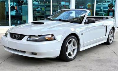 2001 Ford Mustang GT