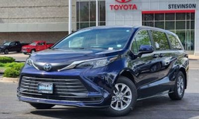 2026 Toyota Sienna XLE