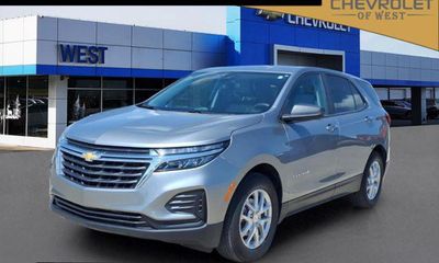 2023 Chevrolet Equinox LS 1FL