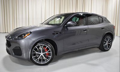 2026 Maserati Grecale Modena S TBC