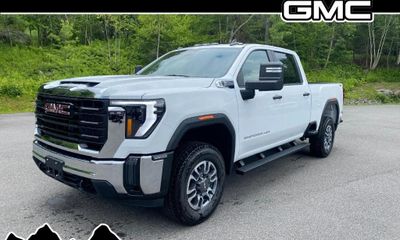 2026 GMC Sierra HD Pro