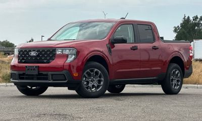 2026 Ford Maverick XLT