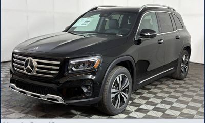 2026 Mercedes-Benz GLB-Class GLB250