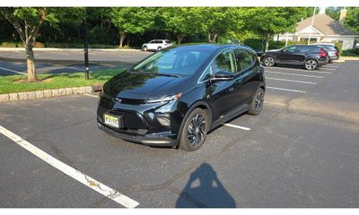 2023 Chevrolet Bolt EV 2LT