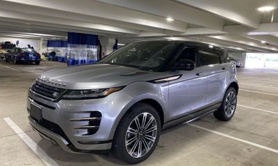 2024 Land Rover Range Evoque Dynamic SE