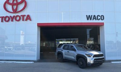 2026 Toyota 4RUNNER SR5