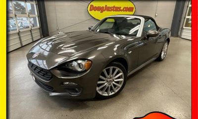 2017 Fiat 124 Spider Classica