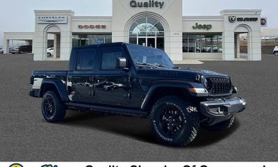 2025 Jeep Gladiator Sport